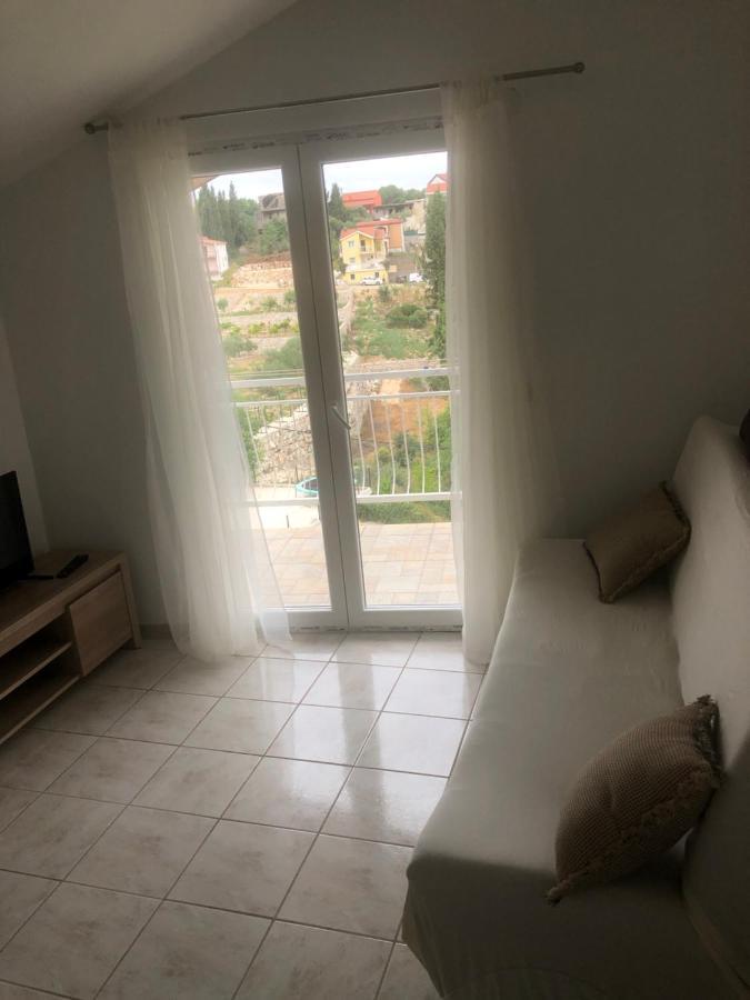 Danguba Apartment Kremena Luaran gambar